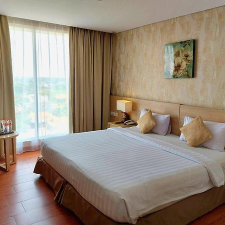 Days Hotel & Suites By Wyndham Jakarta Airport Tangerang Luaran gambar