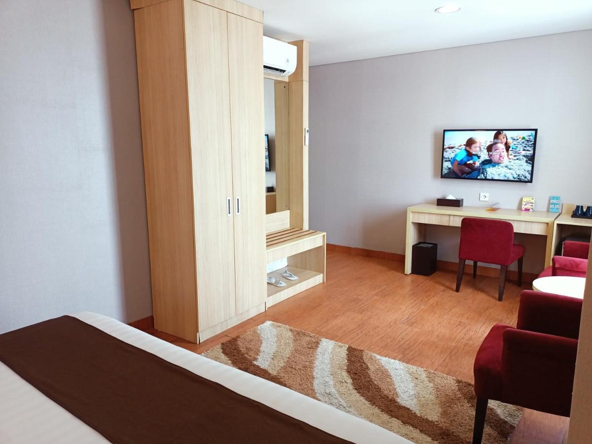 Days Hotel & Suites By Wyndham Jakarta Airport Tangerang Luaran gambar