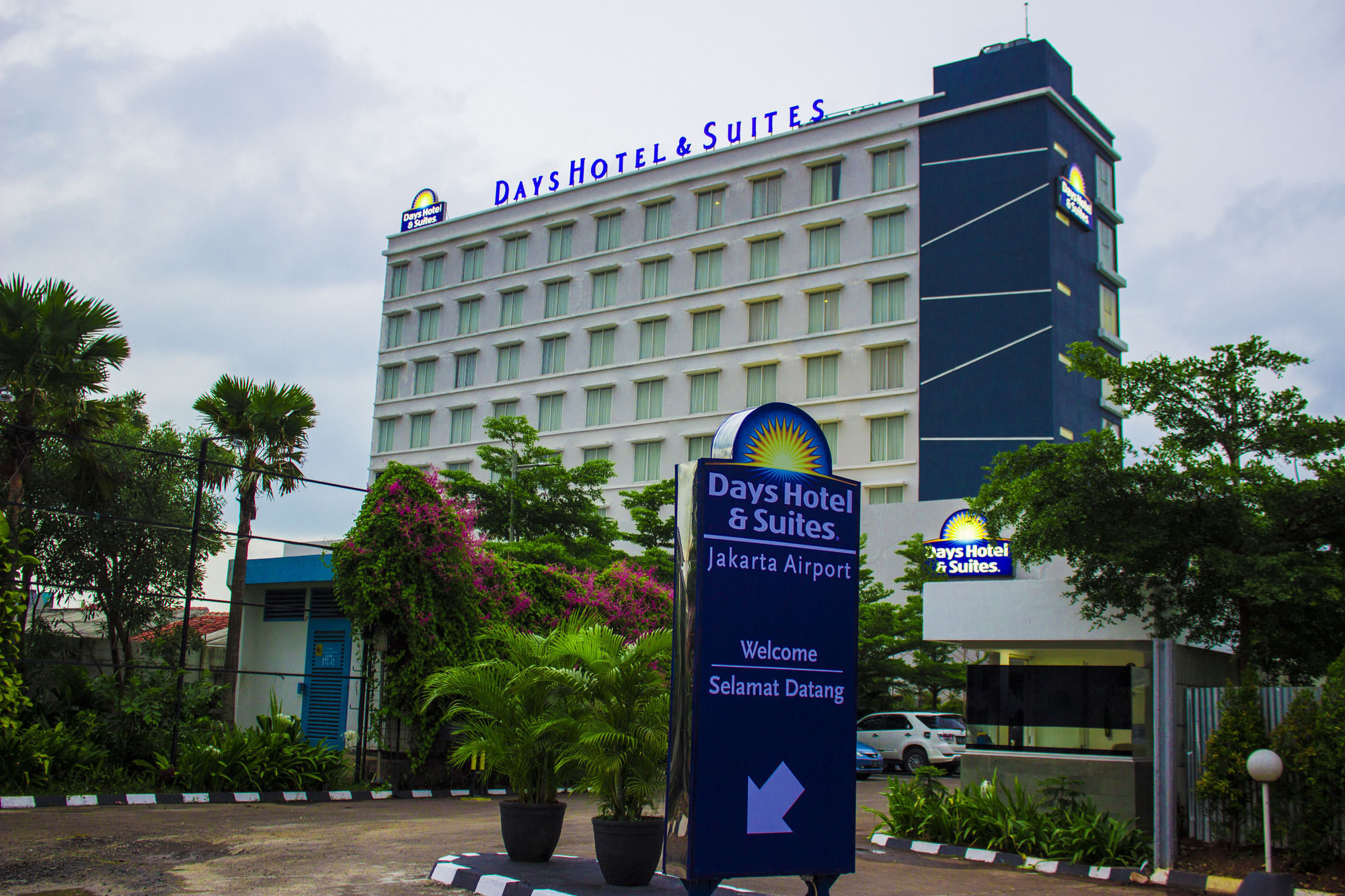 Days Hotel & Suites By Wyndham Jakarta Airport Tangerang Luaran gambar